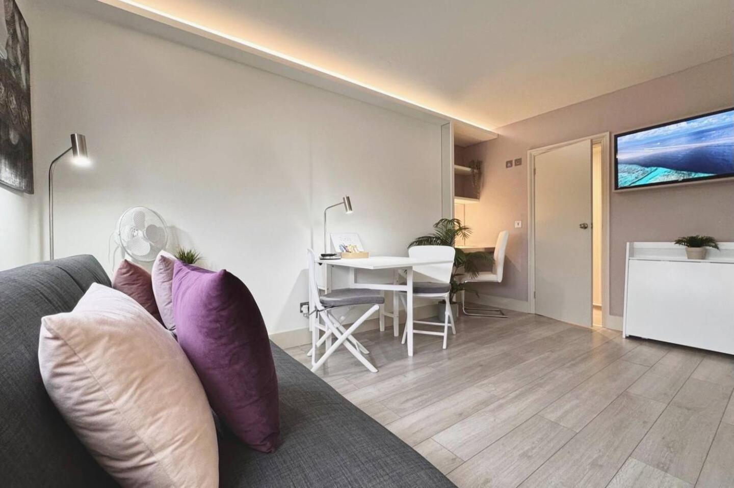 Apt 12 Luxury Living Chic Studio Steps From Beach Brighton Eksteriør bilde