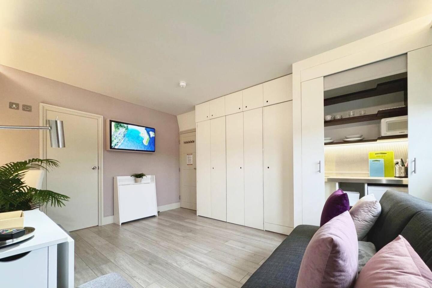 Apt 12 Luxury Living Chic Studio Steps From Beach Brighton Eksteriør bilde