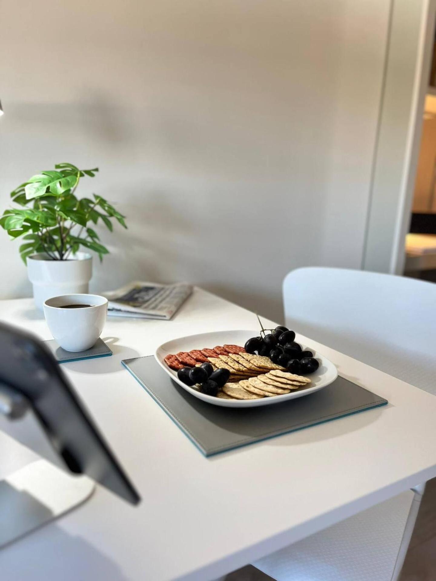 Apt 12 Luxury Living Chic Studio Steps From Beach Brighton Eksteriør bilde